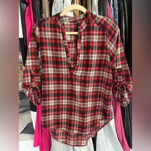 Lulus 3 quarter sleeve red plaid top size small